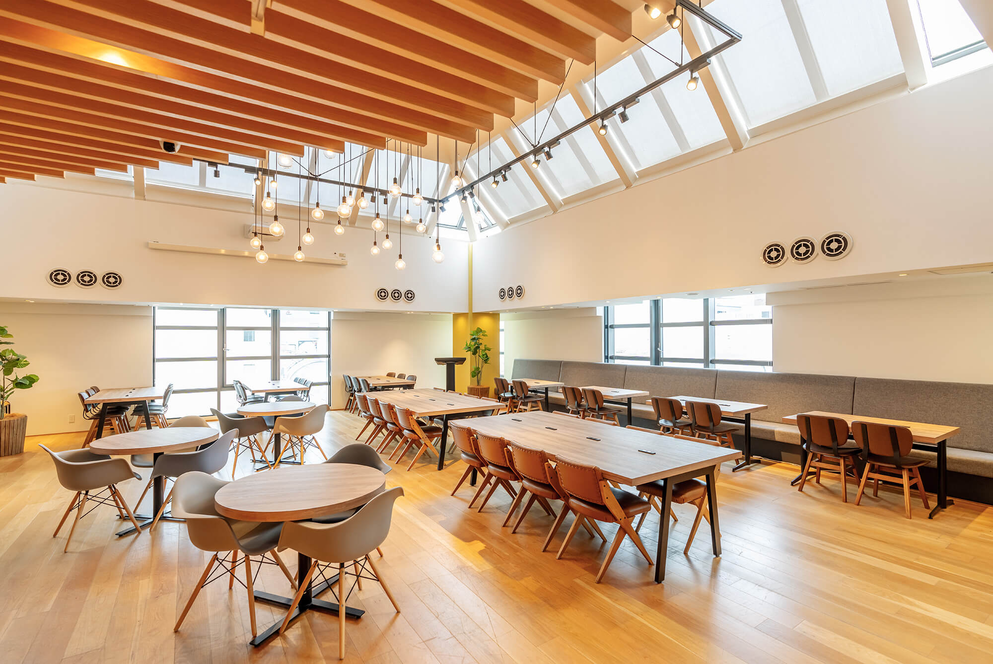 北区 plugin lab 東北大学店 - plugin lab（プラグインラボ）